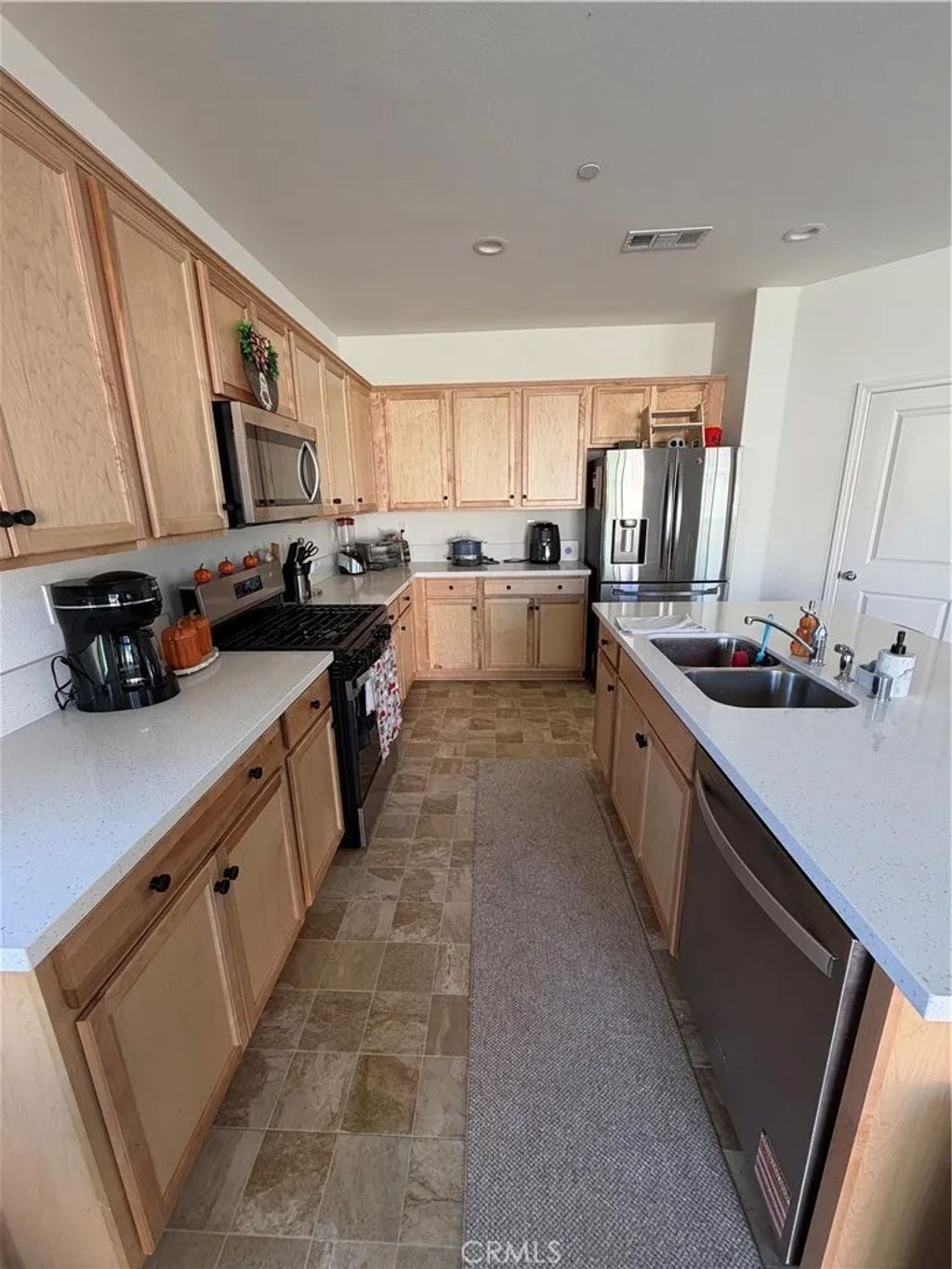 Photo of 846 Sandie Court, Perris, CA 92571 (MLS # OC25265939)