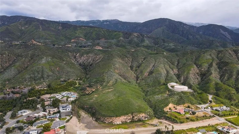 0 Mountain View North