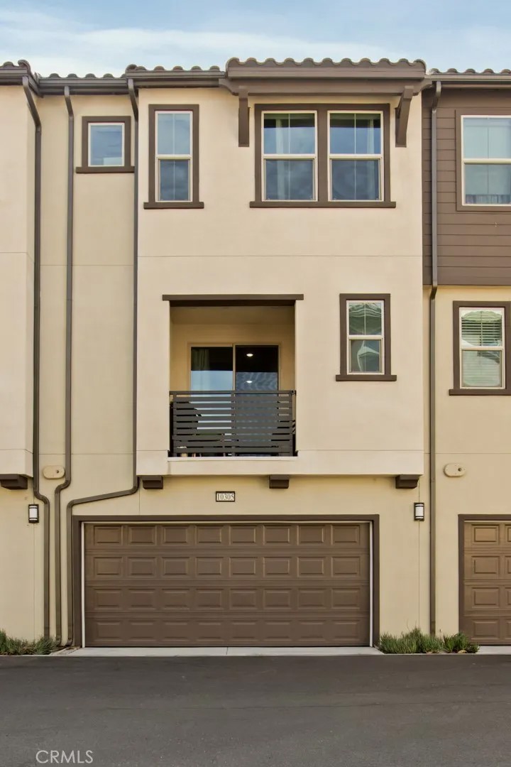 10305 Triple Crown Lane
