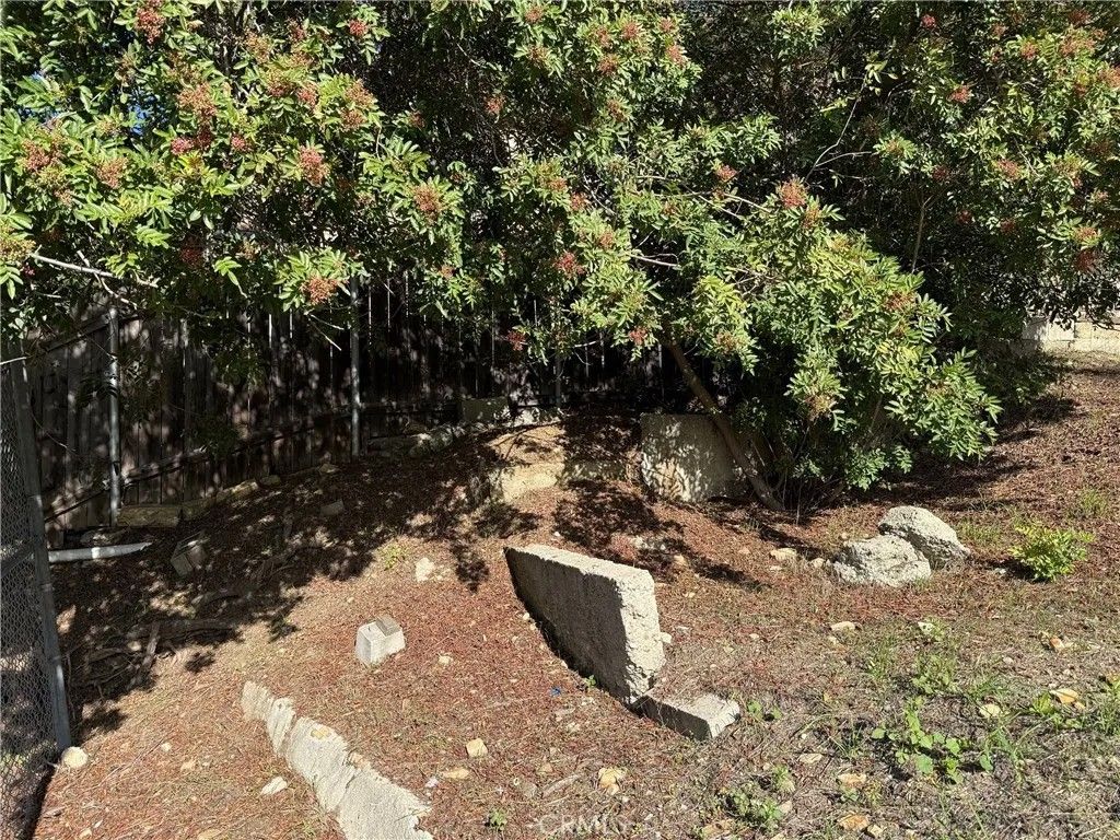 Photo of 364 Crane Blvd, Los Angeles, CA 90065 (MLS # DW25267331)