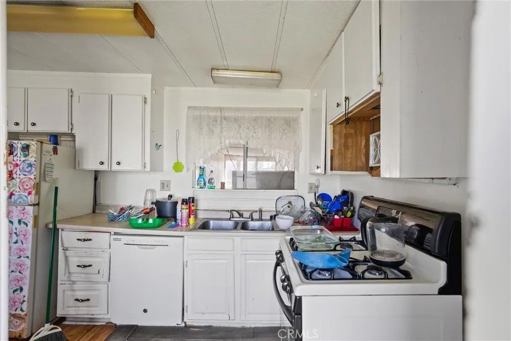 Photo of 24431 Hoag Rd, Corning, CA 96021 (MLS # SN26065061)