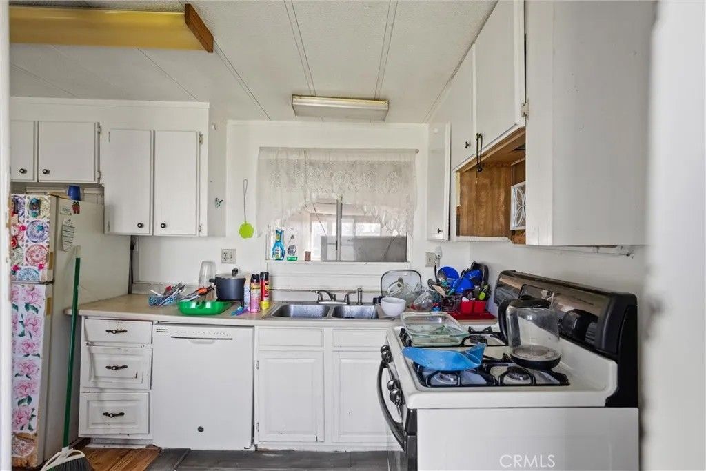 Photo of 24431 Hoag Rd, Corning, CA 96021 (MLS # SN26065061)