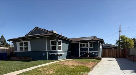 Photo of 11012 Marklein, Mission Hills (san Fernando), CA 91345 (MLS # CV26051258)