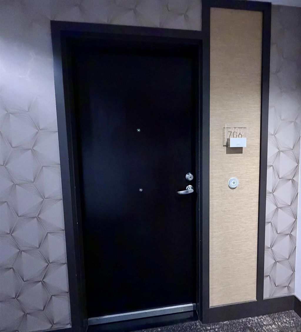 Photo of 1262 Kettner Blvd #706, San Diego, CA 92101 (MLS # 260005091)