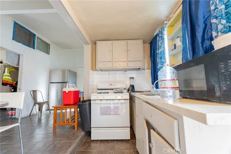 707 E 65th