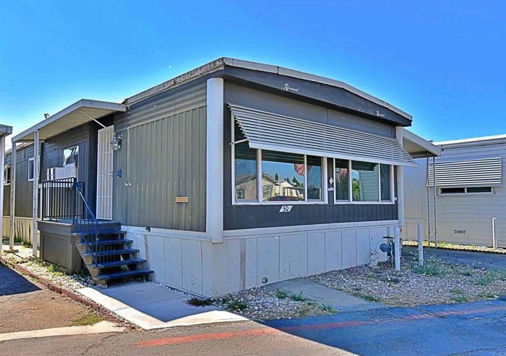 Photo of 50 Via Nomentana, Chula Vista, CA 91910 (MLS # PTP2507234)