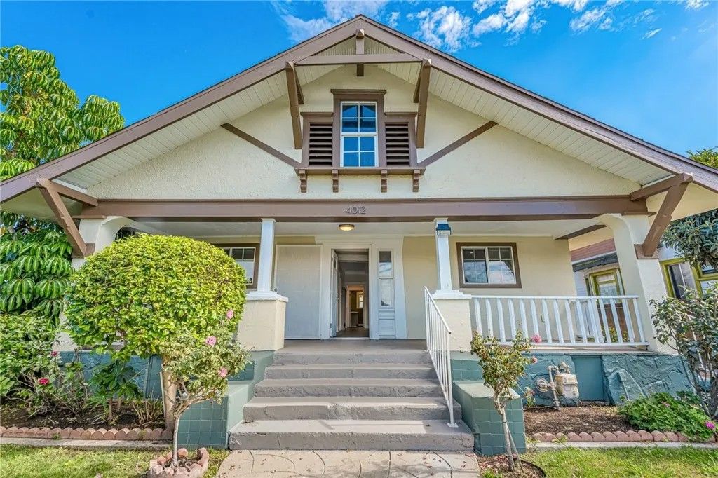 Photo of 4012 S Budlong Avenue, Los Angeles, CA 90037 (MLS # RS26032398)