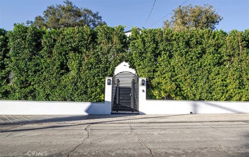 3011 Frances Avenue