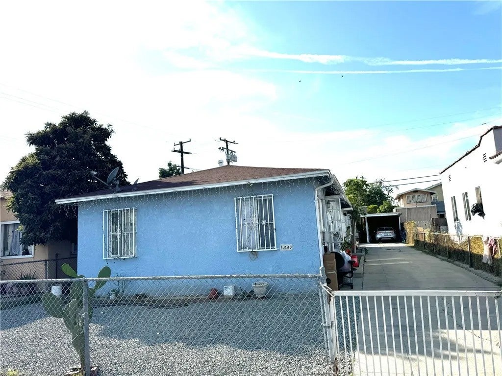 1347 Fraser Avenue