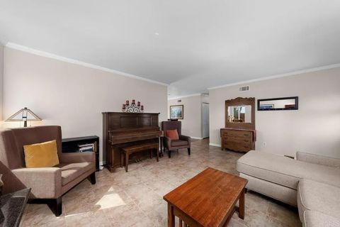 Tiny photo for 7212 Florey Street, San Diego, CA 92122 (MLS # NDP2510268)
