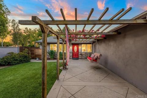 Tiny photo for 7212 Florey Street, San Diego, CA 92122 (MLS # NDP2510268)