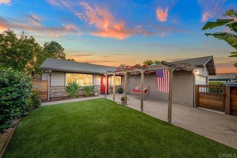 Tiny photo for 7212 Florey Street, San Diego, CA 92122 (MLS # NDP2510268)