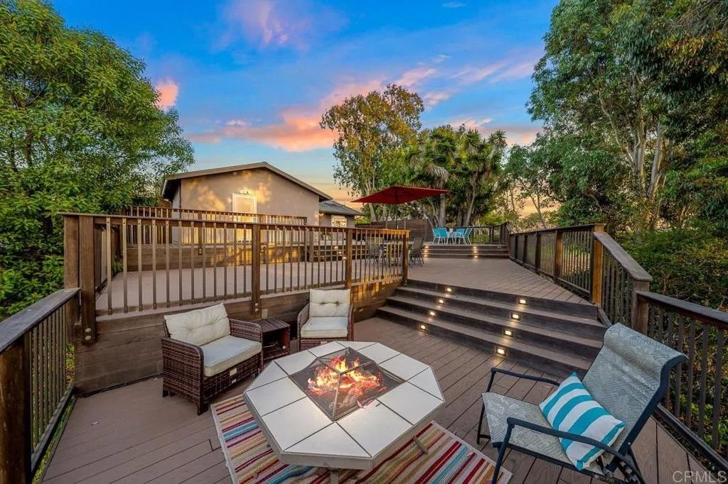 Photo of 7212 Florey Street, San Diego, CA 92122 (MLS # NDP2510268)