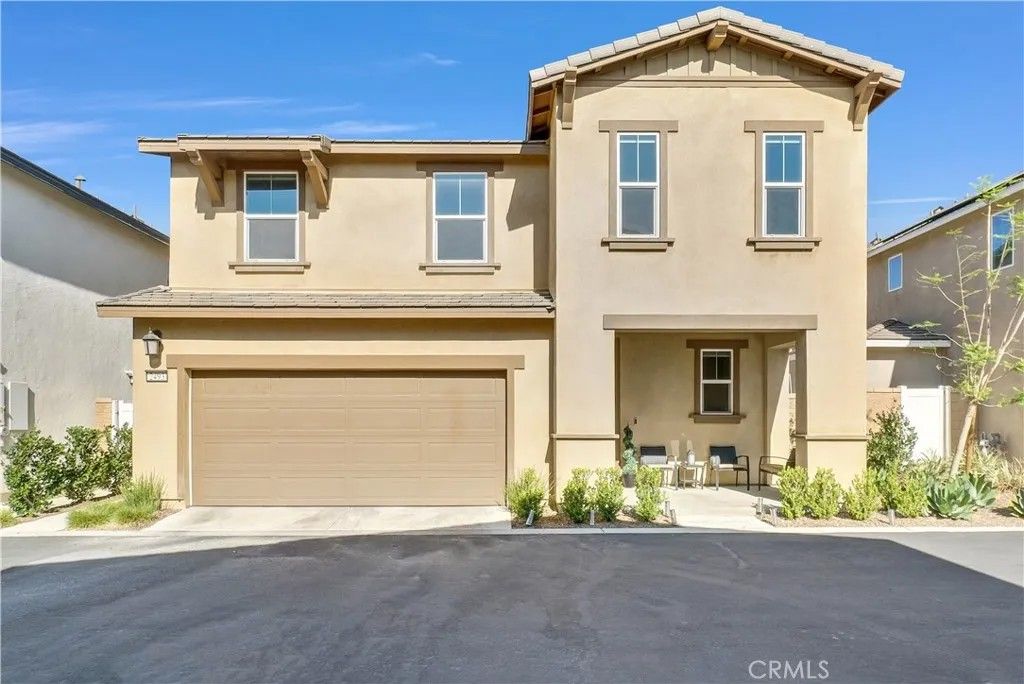 Photo of 2493 Gunner Ridge Way, Rialto, CA 92377 (MLS # RS26065837)