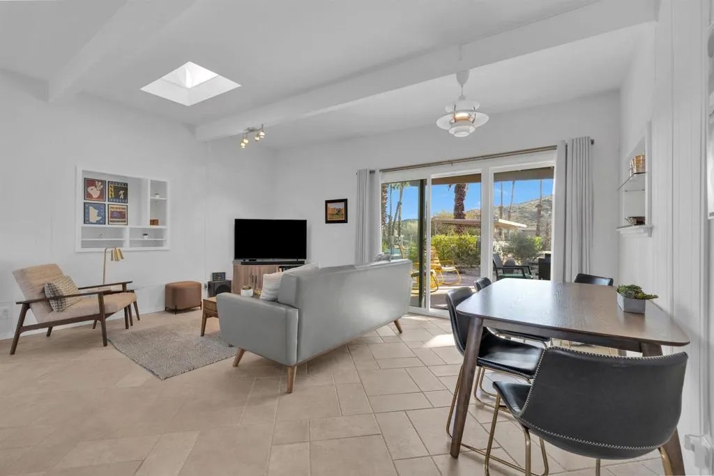 427 Sun and Shadows Drive