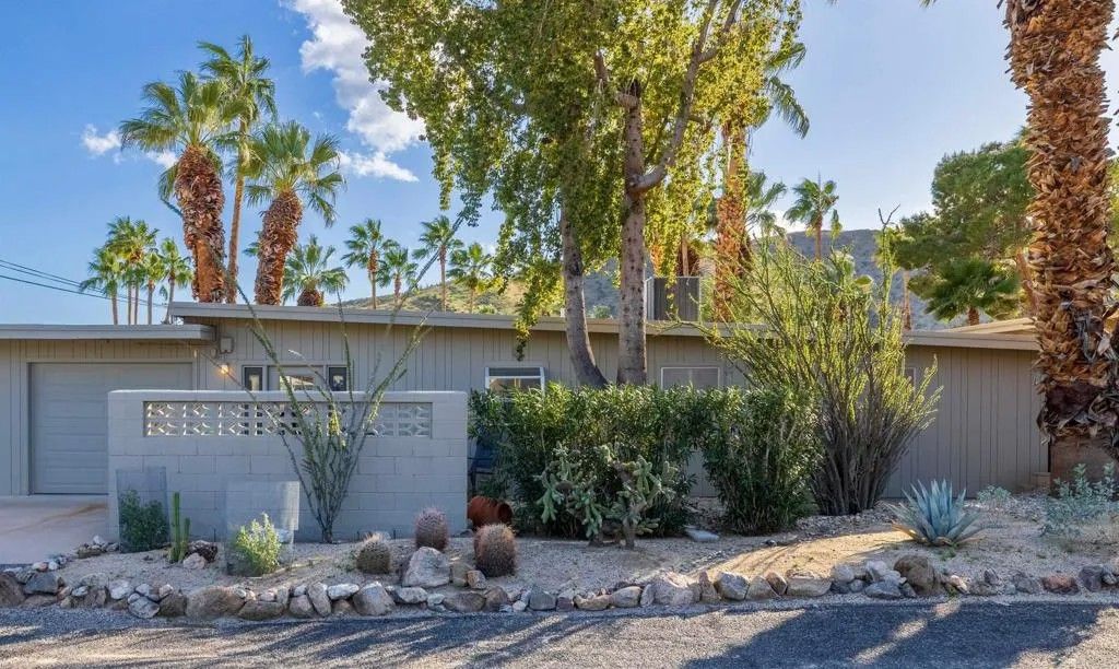 Photo of 427 Sun and Shadows Drive, Borrego Springs, CA 92004 (MLS # NDP2600284)