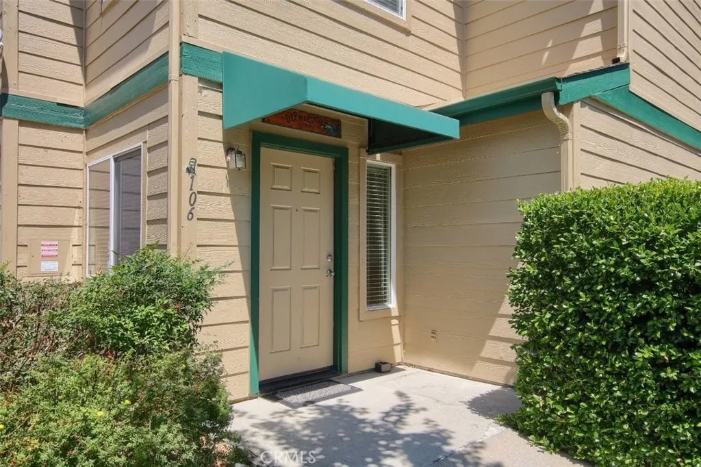 40483 Road 222 106
