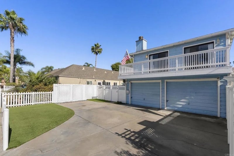 429 Nautilus Street