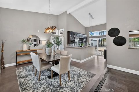 Photo of 36142 Castellane Dr, Murrieta, CA 92562 (MLS # SW26035675)