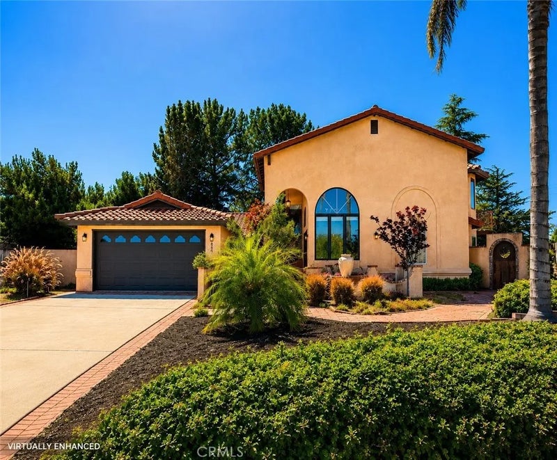 801 Lucinda Court
