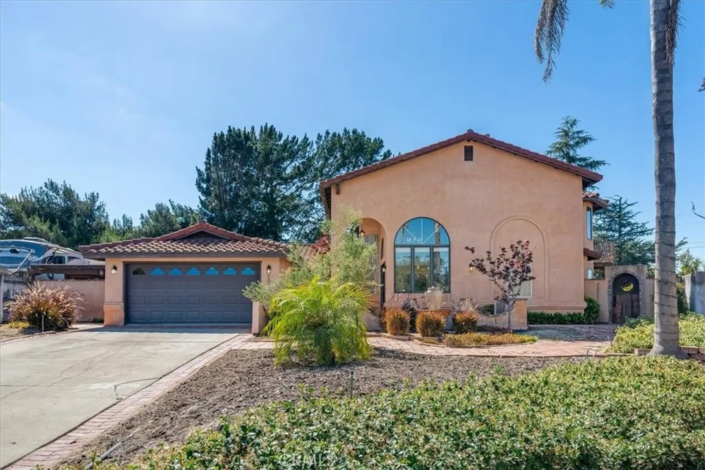 801 Lucinda Court