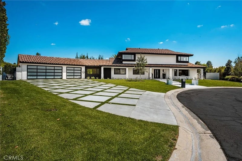 10282 OLD LAMPLIGHTER Lane