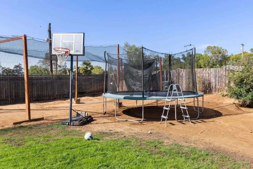 2150 Beartrap Place