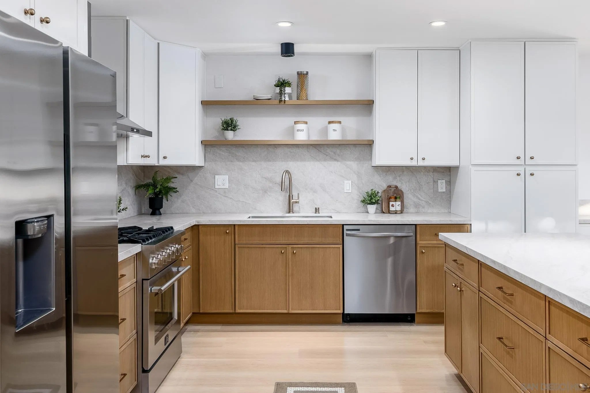 2839 Cazadero Dr