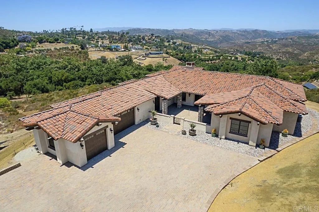 1010 Willowcreek Lane