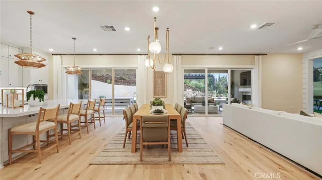 21451 Cloud Ridge