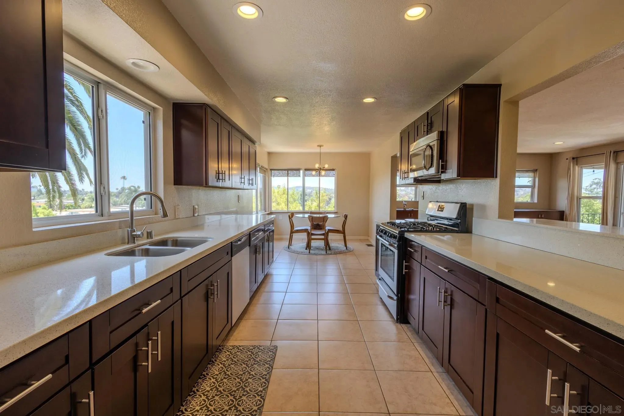 Escondido, California 92025, United States, 4 Bedrooms Bedrooms, ,2 BathroomsBathrooms,Residential,Active,165189