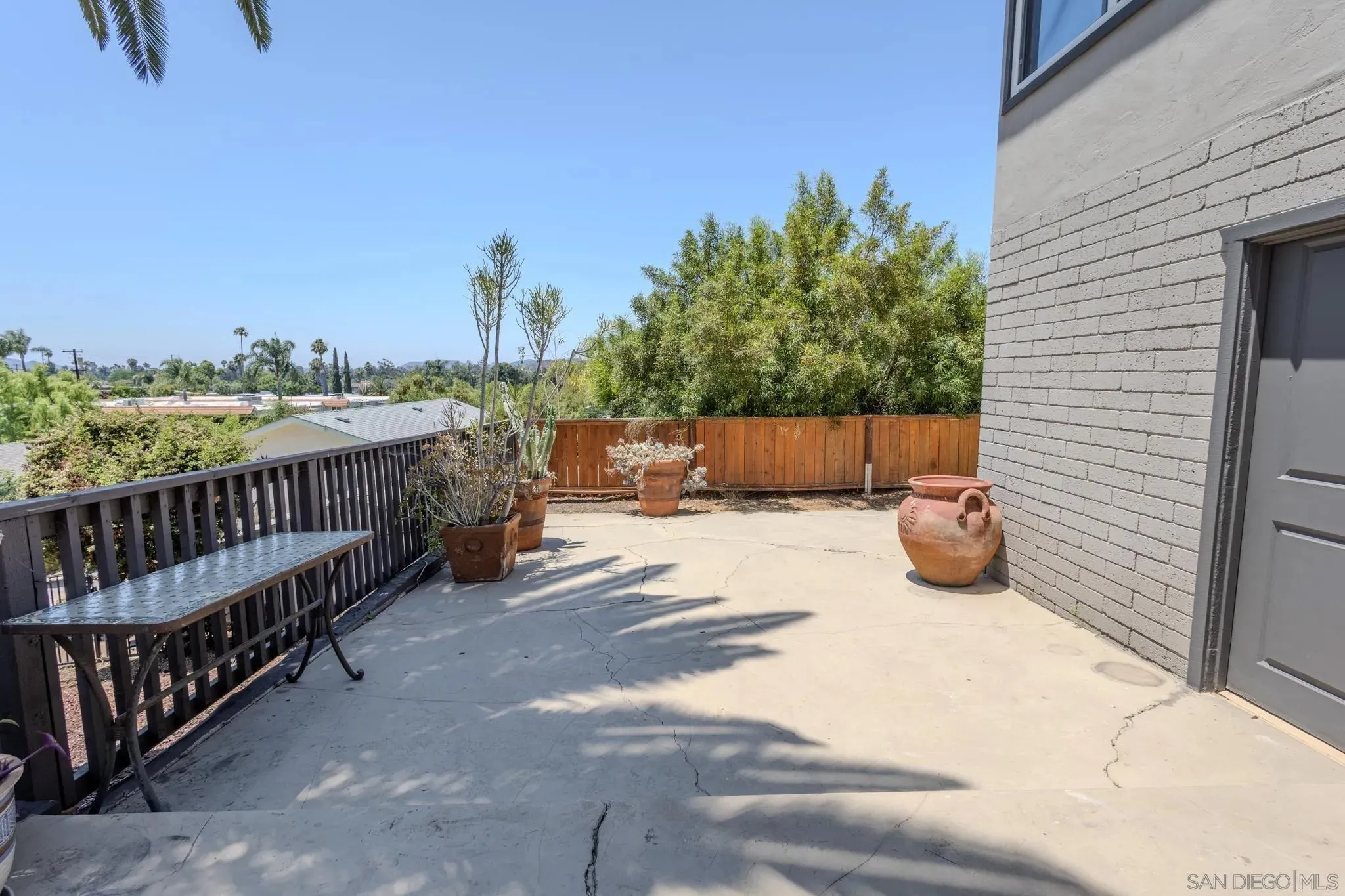 Escondido, California 92025, United States, 4 Bedrooms Bedrooms, ,2 BathroomsBathrooms,Residential,Active,165189