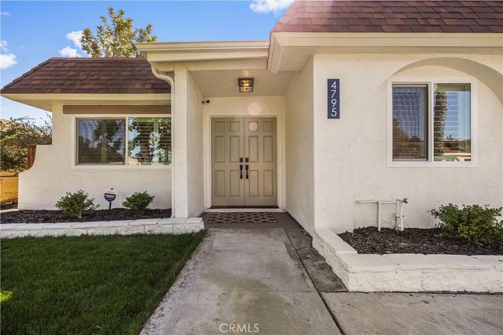 Photo of 4795 Claire Drive, Oceanside, CA 92057 (MLS # SW26053834)