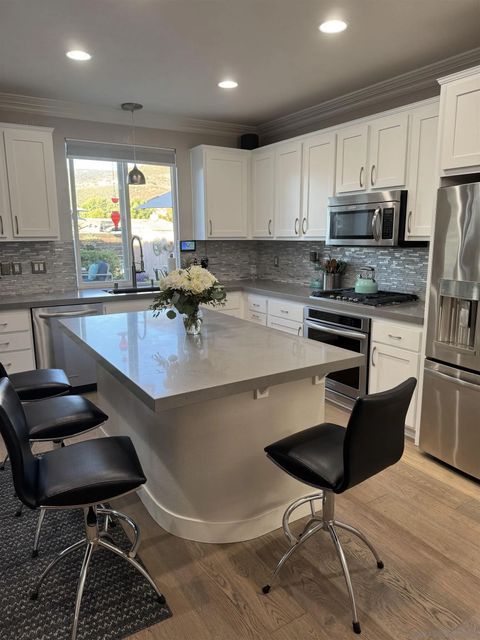 Tiny photo for 1456 Golden Sunset Dr, San Marcos, CA 92078 (MLS # 250042316)