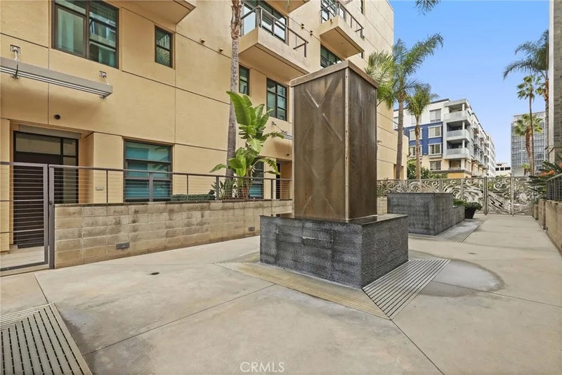133 The Promenade North 118