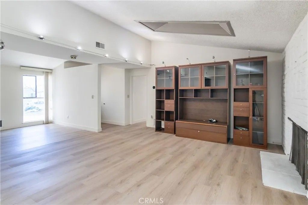 Photo of 9635 Gerald, North Hills, CA 91343 (MLS # SR25280441)