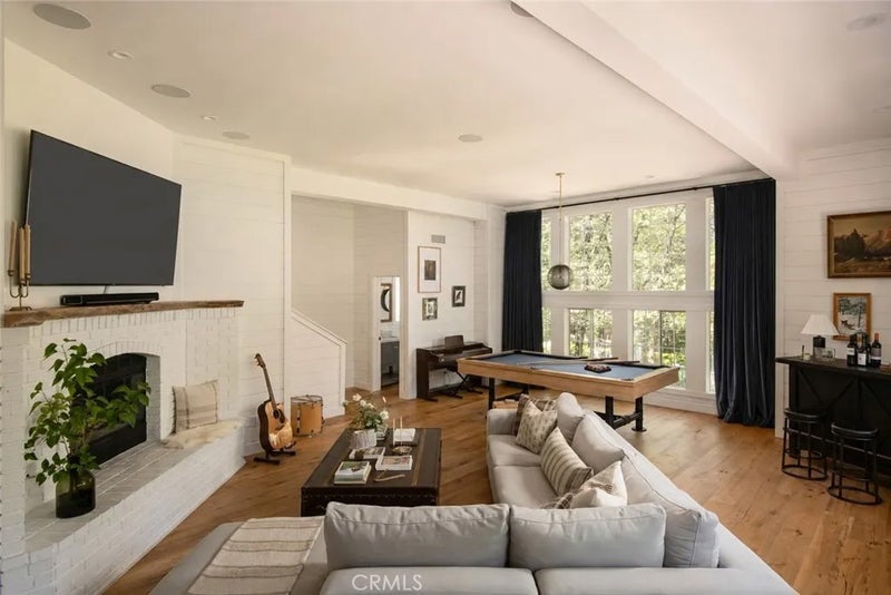 869 Shelter Cove