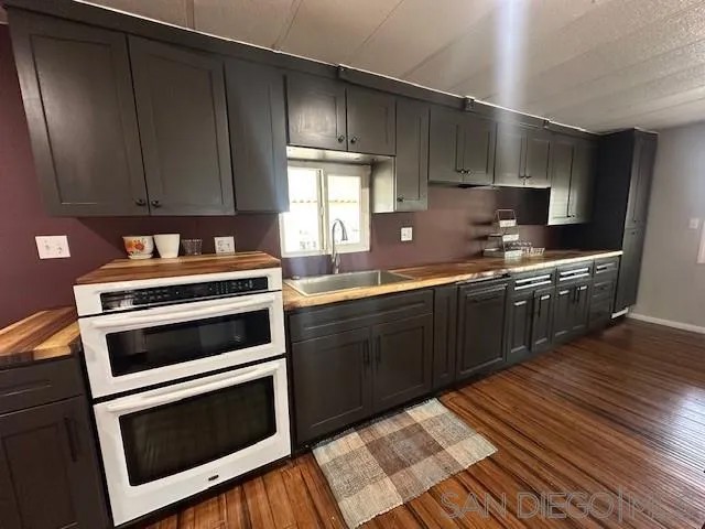 10880 Highway 67 55
