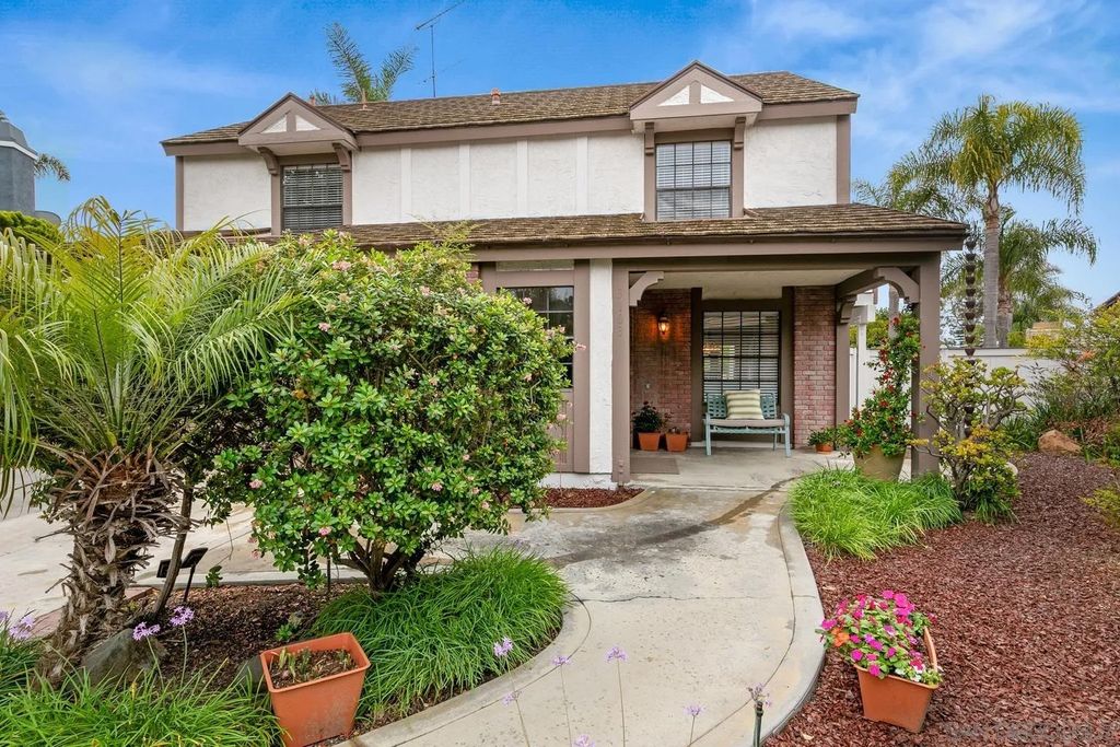 Photo of 3103 Madera CT, Carlsbad, CA 92009 (MLS # 260011788)