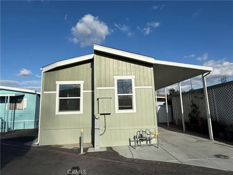 8723 Artesia 38 Bellflower CA 90706