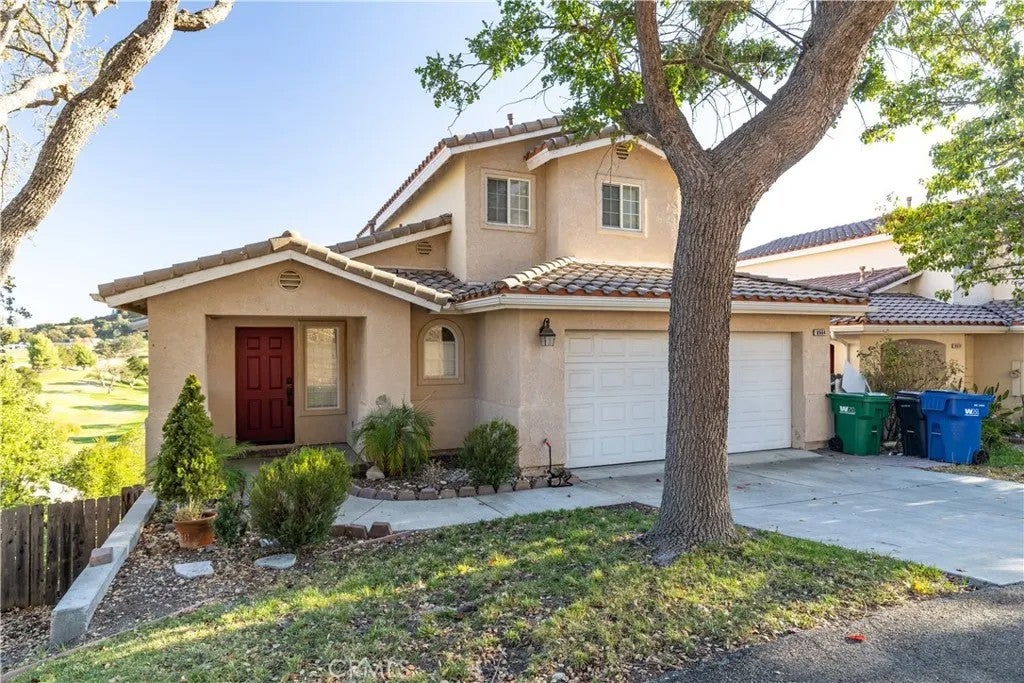 Photo of 8664 Paseo De Vaca, Atascadero, CA 93422 (MLS # NS26200883)