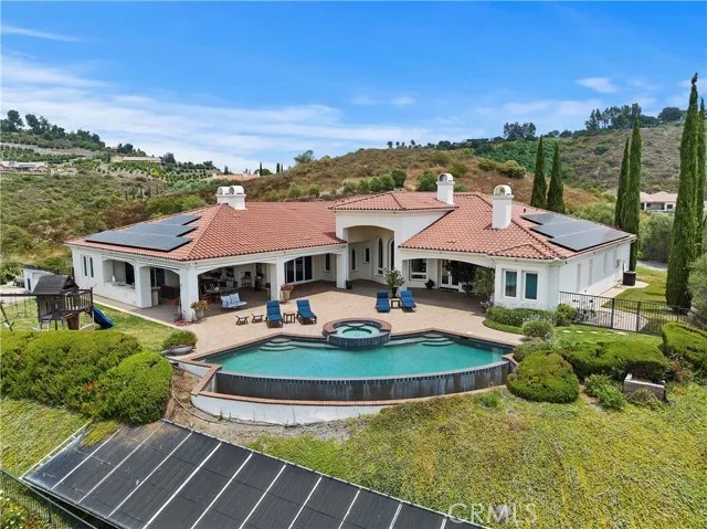 25652 El Chaval Place