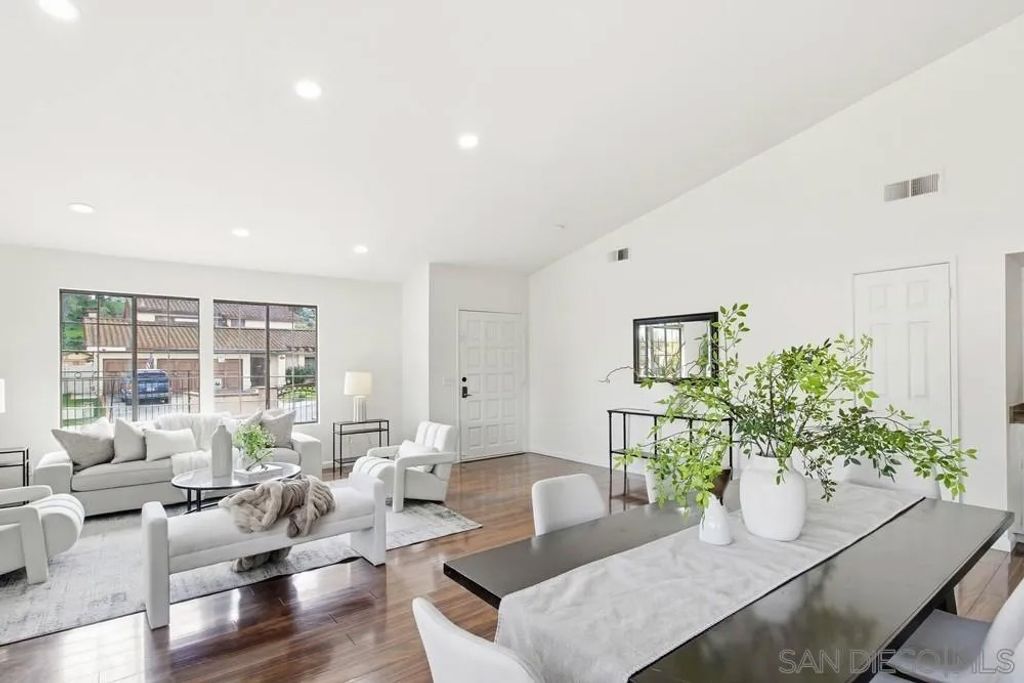 Photo of 3598 Quail View St, Spring Valley, CA 91977 (MLS # 2600856)