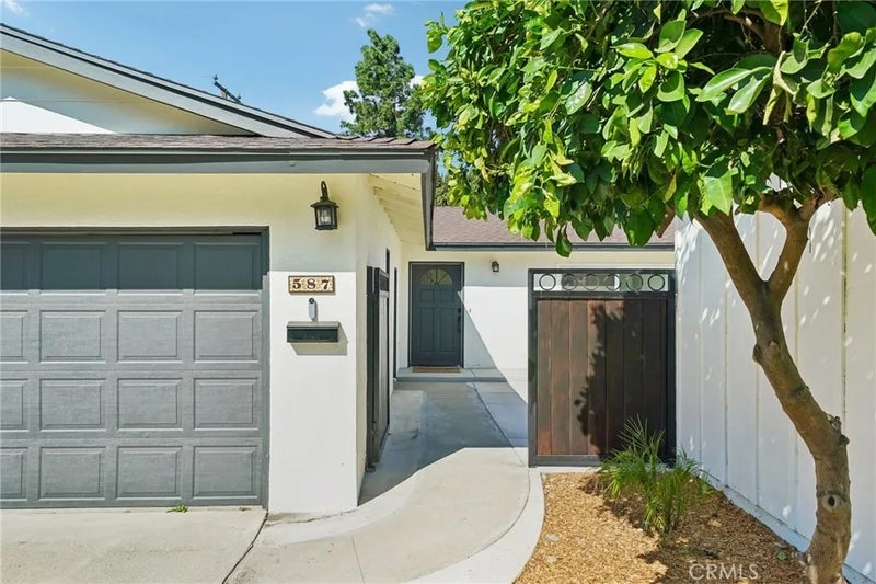 587 Sycamore Avenue
