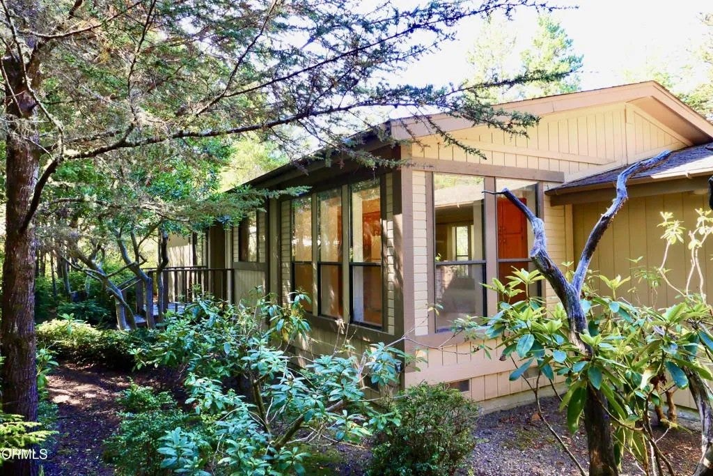 43300 Little River Airport 60