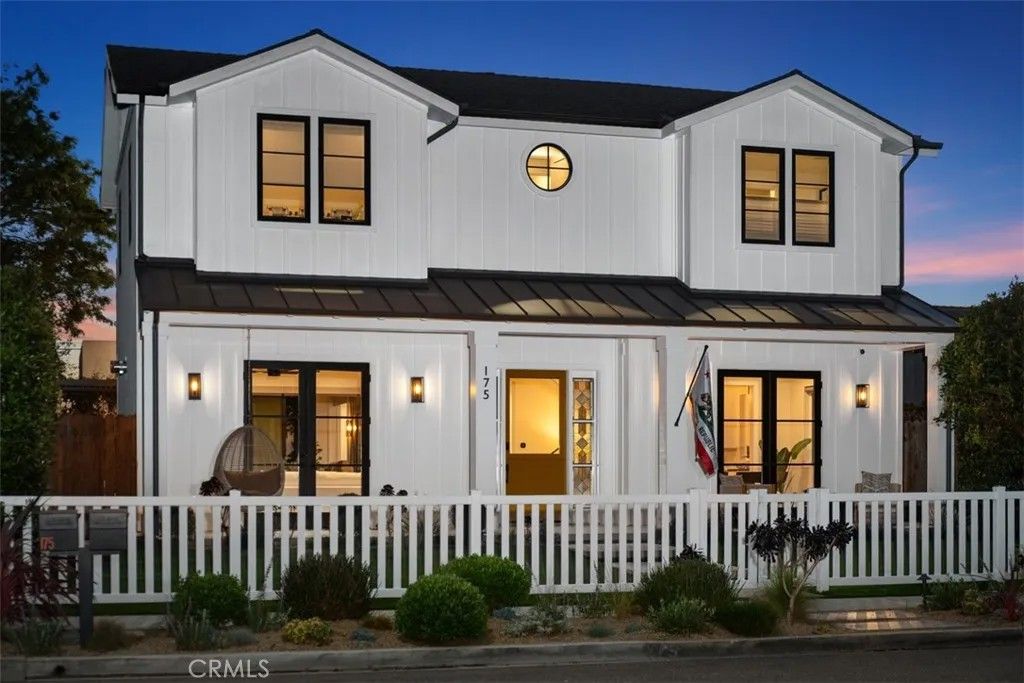 Photo of 175 Costa Mesa St, Costa Mesa, CA 92627 (MLS # OC26061575)