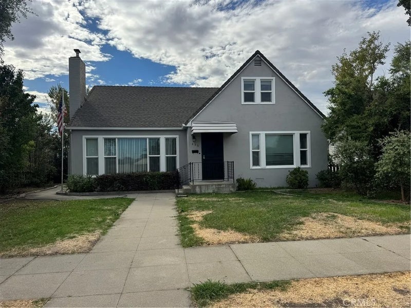 436 3rd Street