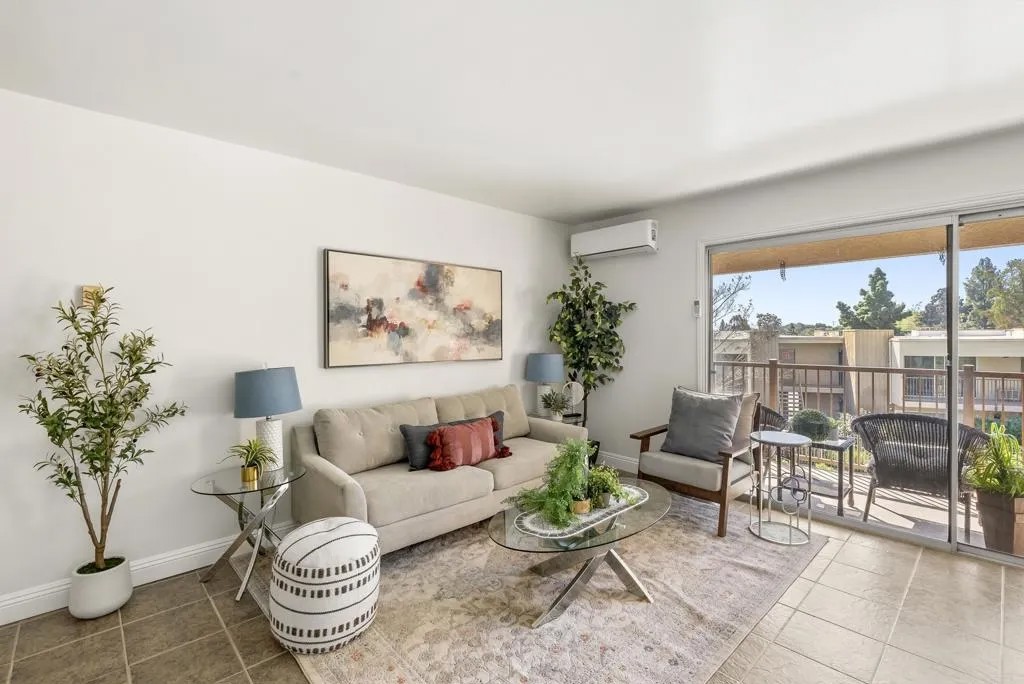 5700 Baltimore Dr 66