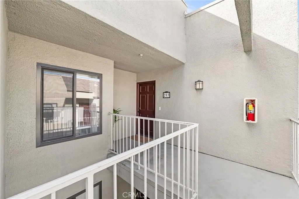 Photo of 17722 Sergio Cir, Huntington Beach, CA 92647 (MLS # CV26022088)