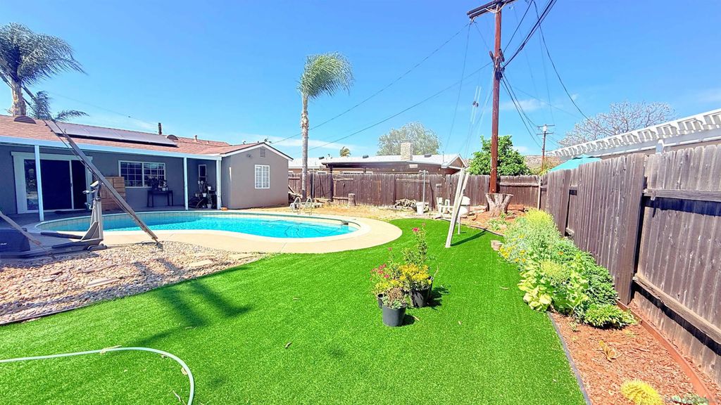 Photo of 1605 N Mollison Ave, El Cajon, CA 92021 (MLS # 260008557)